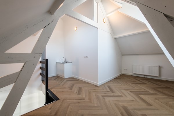 Medium property photo - Haarlemmerweg 55-3, 1051 KP Amsterdam